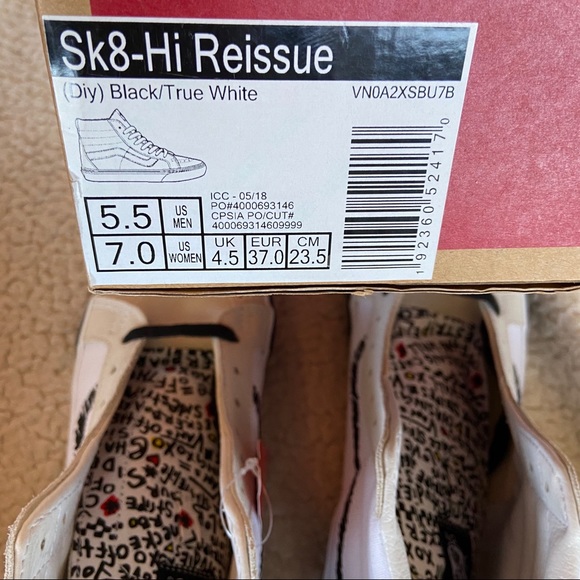 NWT Vans Sk8-Hi Reissue DIY Skate Shoe W 7, M 5.5 - Picture 7 of 8